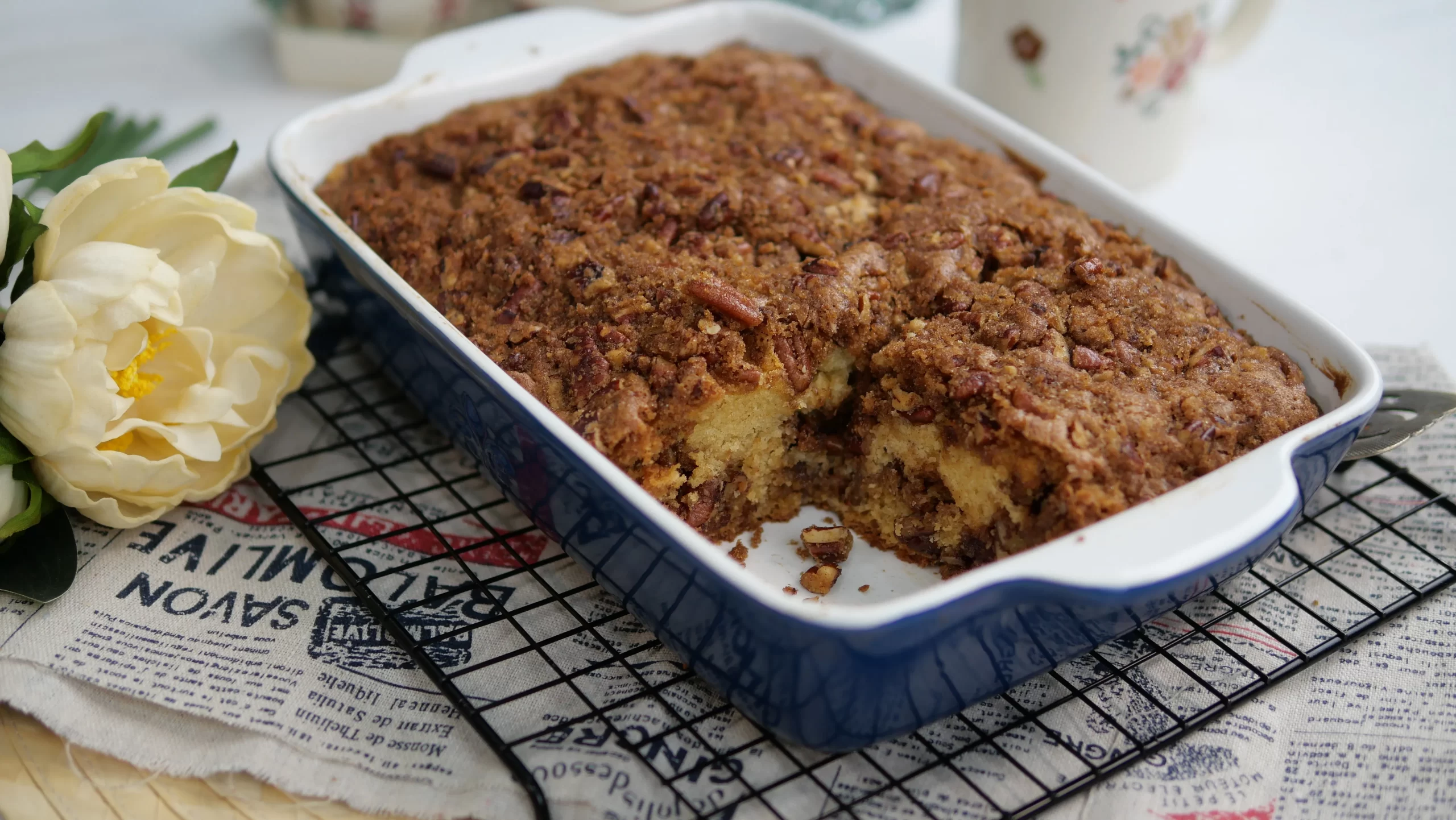 Pecan Sour Cream Coffee Cake | Chanlé Kitchen <span class="jet-smart-filters-seo-rules-title"></span>